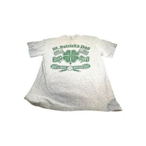 St. Patrick's Day Graphic T-Shirt Men's Large 42-44 Gray Short Sleeve Good Luck